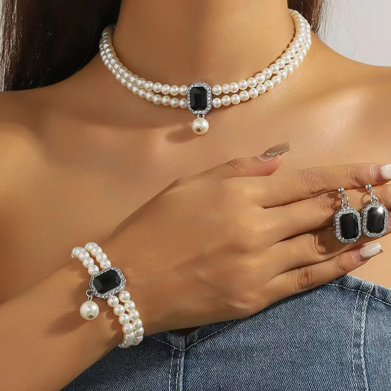 📢📢60% DE RÉDUCTION ! ❄️Ensemble de 4 bijoux de luxe à double rangée de fausses perles - Image 2