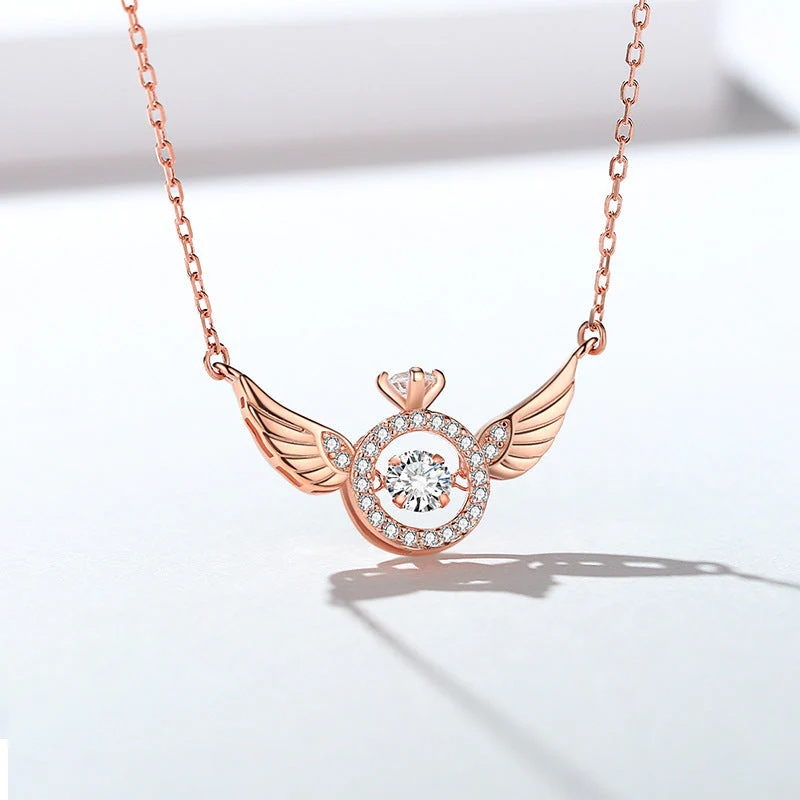 Collier Ailes d'Ange.Un éclat de lumière avec votre douceur - Image 9