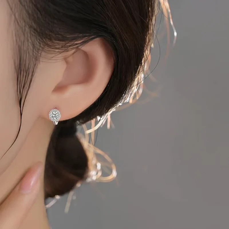 📢📢50 % de réduction !! ⏰Boucles d'oreilles créoles brillantes en faux moissanite pour femmes - Image 5