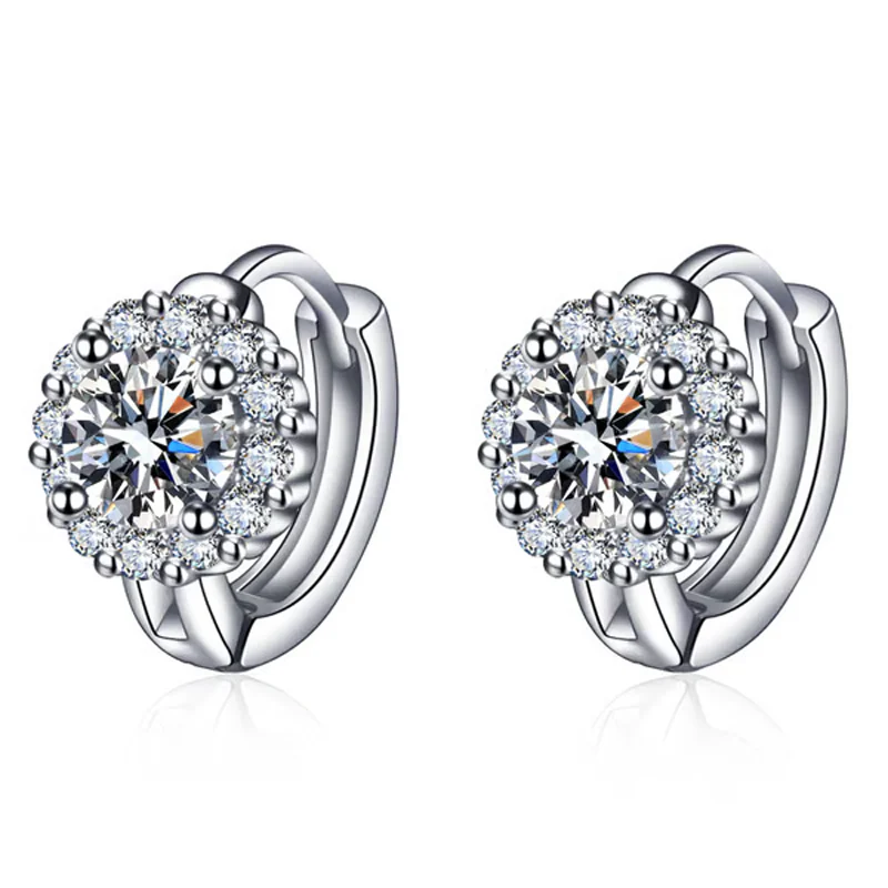 📢📢50 % de réduction !! ⏰Boucles d'oreilles créoles brillantes en faux moissanite pour femmes - Image 9