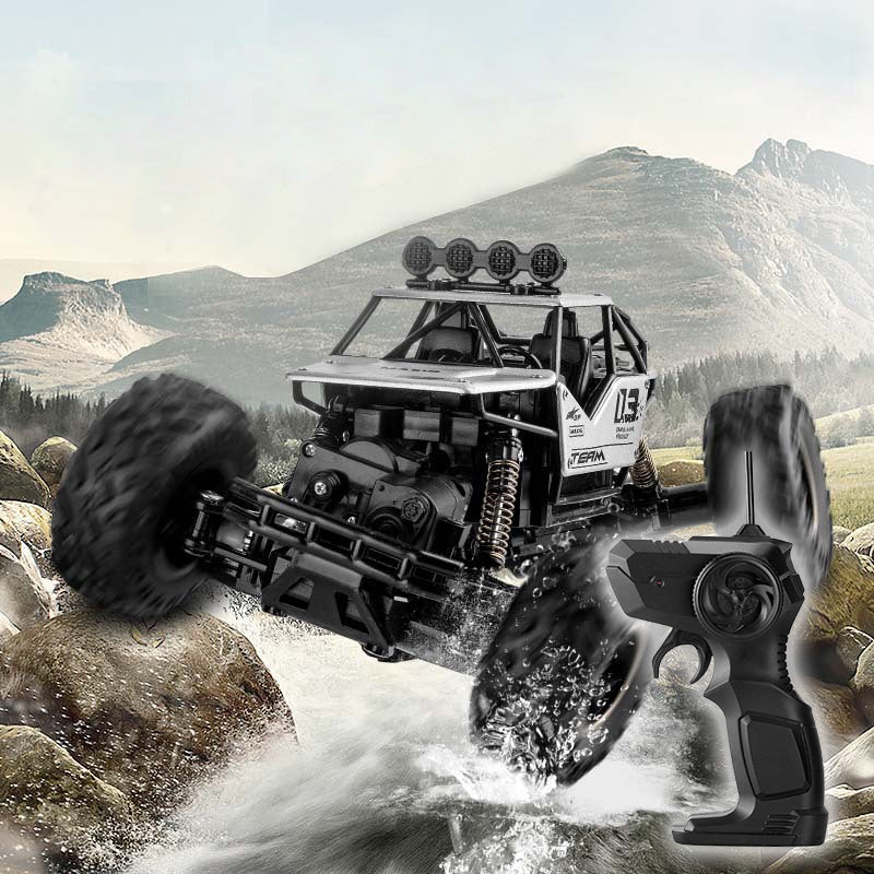 đąđą50 % de rĂ©duction !!!đ
Voiture RC 4x4 tout-terrain â ChĂąssis en alliage, double moteur, barre anti-collision. Livraison rapide !