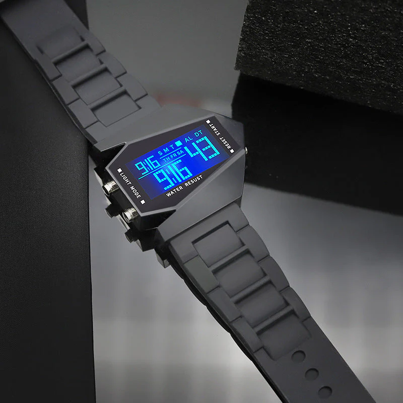 📢📢50 % de réduction !! ⏰ Montre Pilote LED Créative – Style Futuriste, Affichage Lumineux & Parfaite pour Cadeau Trendy 2026 ✨ - Image 4