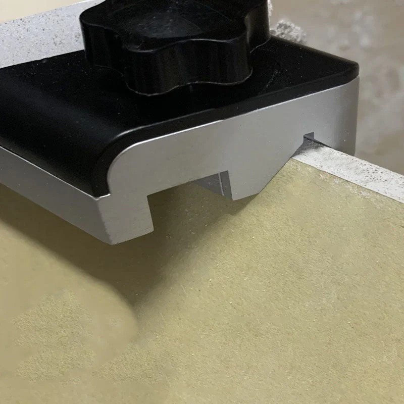 🔧🔧🔧Raboteuse à chanfreiner les plaques de plâtre à 45° en alliage d'aluminium - Image 4