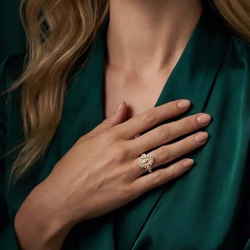 📢📢60 % de réduction !! ⏰Bague élégante avec emblème de la Vierge Marie - Image 5