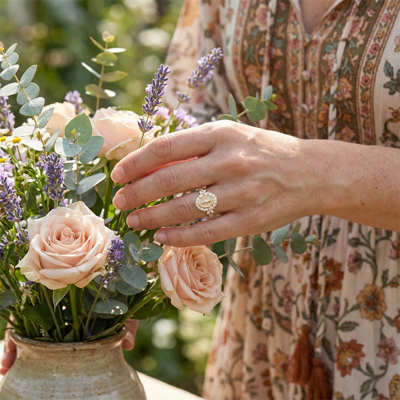📢📢60 % de réduction !! ⏰Bague élégante avec emblème de la Vierge Marie - Image 6