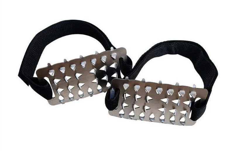 Crampons 26 Dents Acier Manganèse 🥾 | Plaques Antidérapantes en Acier Inoxydable ⚙️ | Pour Glace, Neige, Boue & Escalade ❄️🧗 | Compatibles avec Surchaussures - Image 10