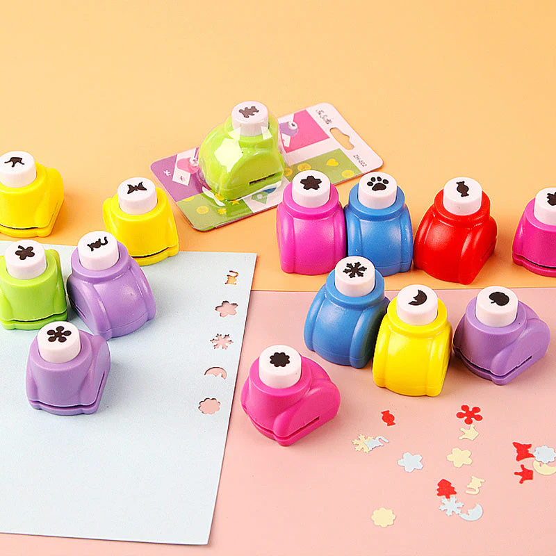📢📢50 % de réduction !! ⏰ Perforatrice DIY Loisirs Créatifs Enfant - Crée des Formes Mignonnes (Cœurs/Étoiles/Flocons) pour Scrapbooking et Cartes 🎁📏