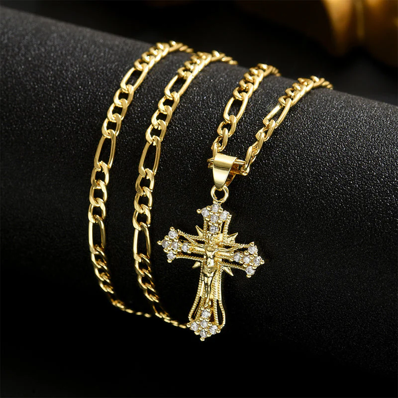 ✝️ 60% DE RÉDUCTION ! ✨ Collier Crucifix en Or – Motif INRI Détaillé, Chaîne Figaro Ajustable & Finition Éclatante 💛 - Image 7