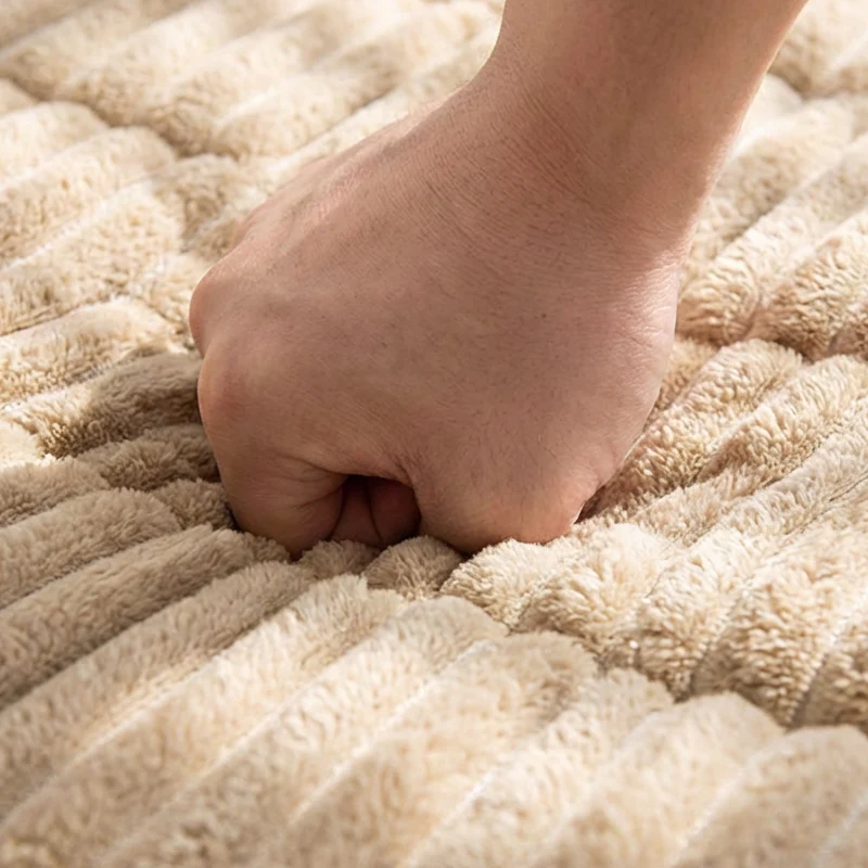 📢📢60 % de réduction !! ⏰Coussin de canapé antidérapant en velours côtelé matelassé - Image 6