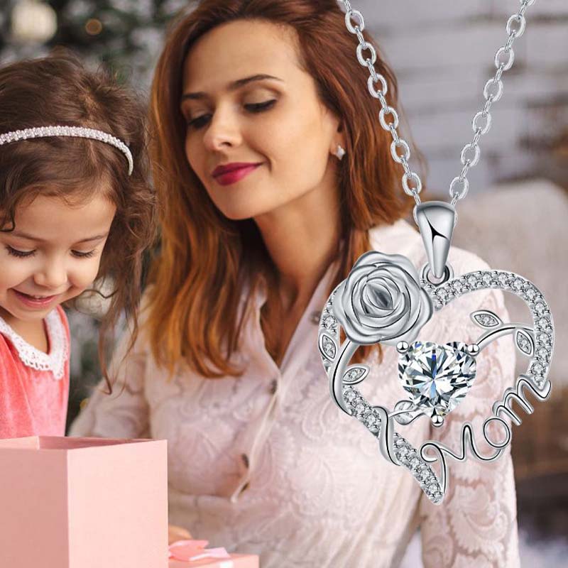 📢📢70 % DE RÉDUCTION !! ⏰Collier pendentif « Mom » avec cœur en rose