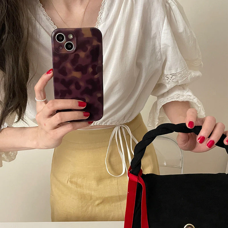 Stylish Brown Leopard Print Phone Case for iPhone - Image 3