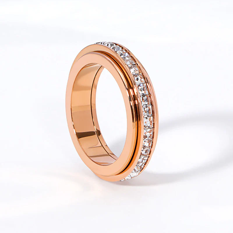 📢📢50% DE RÉDUCTION !!! 🎅Bague tournante en acier titane avec zircone - Image 10