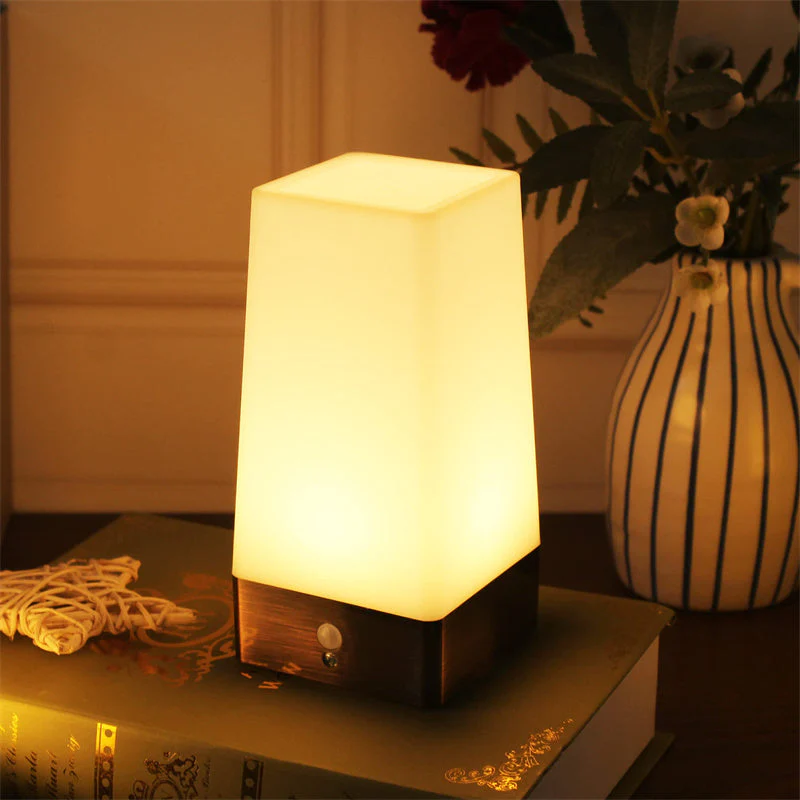 📢📢60 % DE RÉDUCTION !!! ✨Lampe de table LED avec détecteur de mouvement sans fil