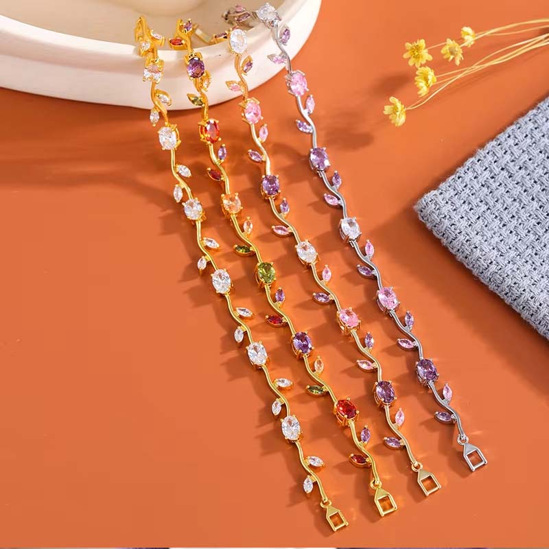 đ„Grande venteđ„Bracelet Ă breloques dĂ©licat en forme de feuille pour femme - Image 5