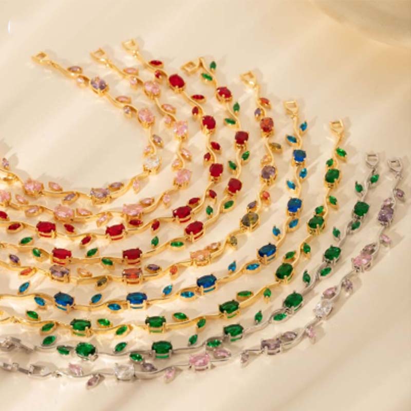 đ„Grande venteđ„Bracelet Ă breloques dĂ©licat en forme de feuille pour femme - Image 7