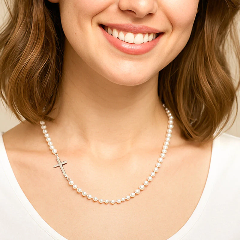 Collier de Perles de Culture en Croix Élégant pour Femmes - Image 5