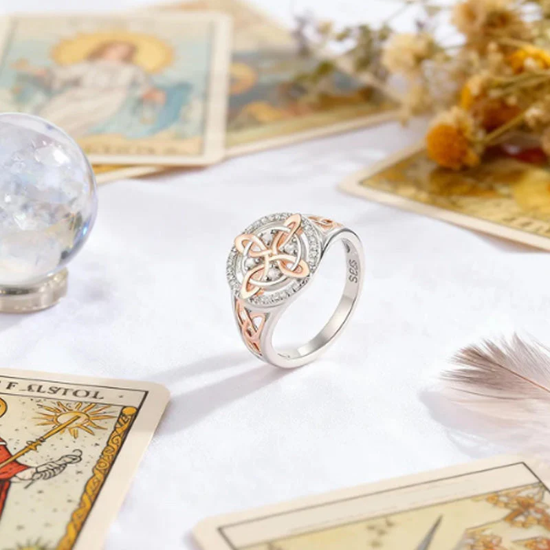 📢📢60 %  DE RÉDUCTION !! ⏰Bague Élégante Bicolore à Nœud Celtique Ornée de Zircons - Image 9